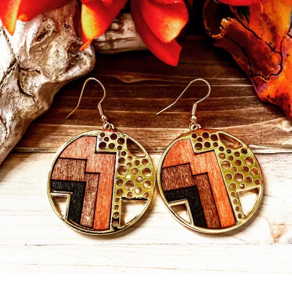Wood Earrings,Geometric wood earrings, Boho Earrings,Round Hoop Earrings